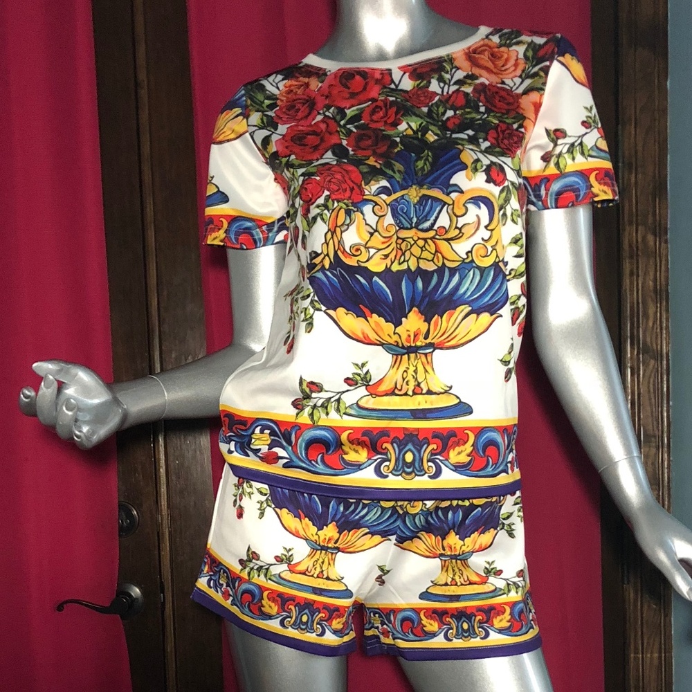 Yativi matching shirt and shorts